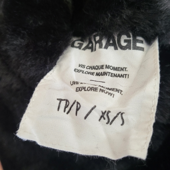 Soft, reversible jacket. - Picture 5 of 7